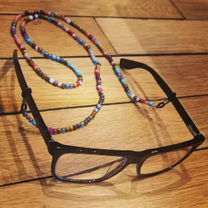 Chaine de lunettes en pierres naturelles